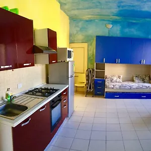 Delfino Est Rosapineta
